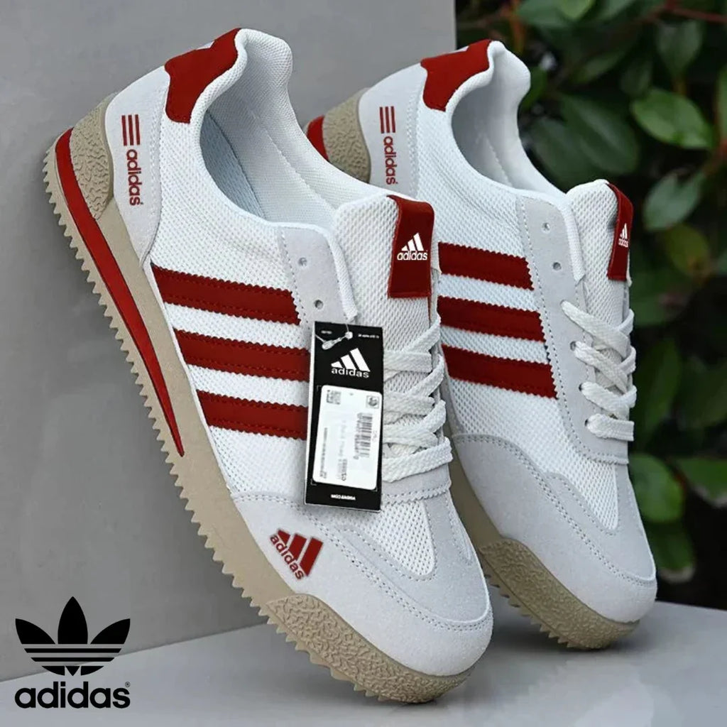 AD® Classic Motion Sneakers